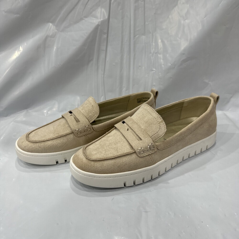 Anne Klein Kalypso Penny Loafers Women's 8.5M Gold Slip On Moc Toe Shoes EBS1304